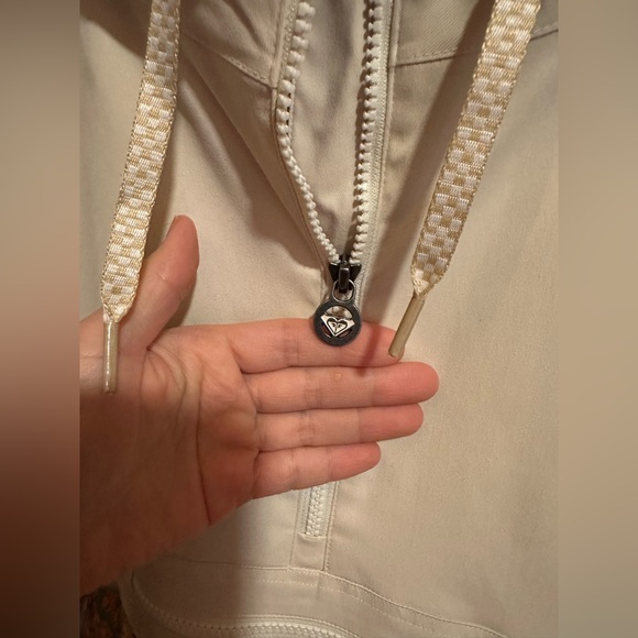 🤍 Roxy Ski snowboard Jacket - Cream and Multicolor - waterproof - Picture 10 of 16